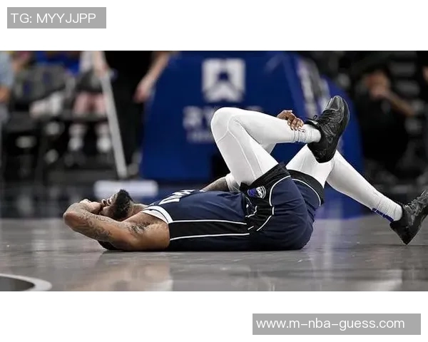 欧文因左膝前交叉韧带撕裂赛季报销球迷惋惜其场均接近40分钟的精彩表现